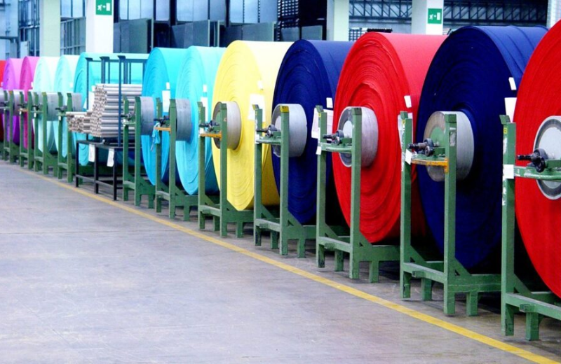 ਫੈਬਰਿਕ ਐਵੀਟਵੀਅਰ ਲੋਲੋਲੂਮੇਨ