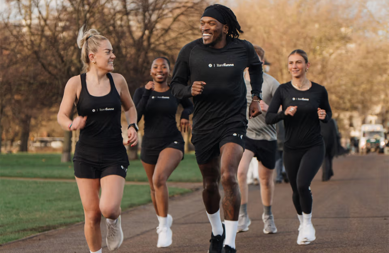 ਲੋਲੋਲੁਮੇਨ ਨਾਲ ਸਮੂਹਿਕ ਦੌੜ